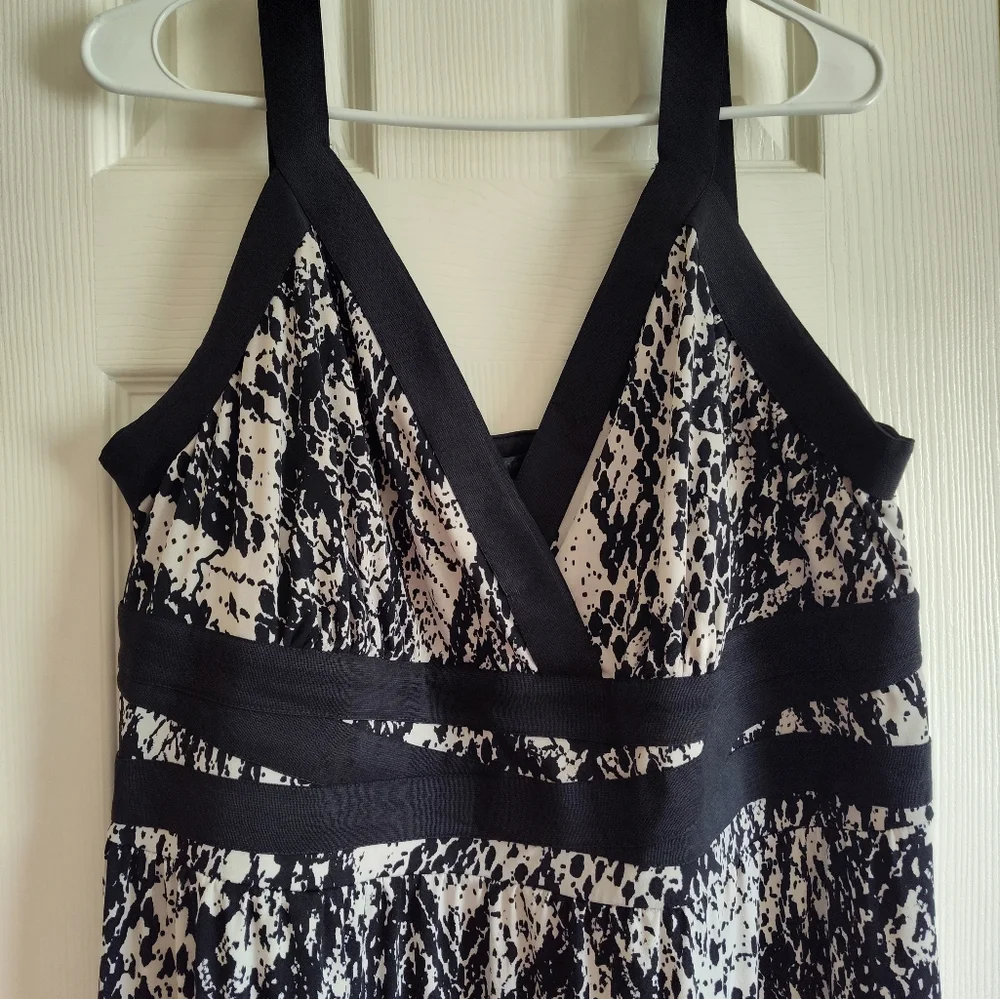 Maxi Snake Patterned Dress - Picture 2 of 5